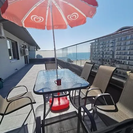 דירה Korallia Penthouse Năvodari