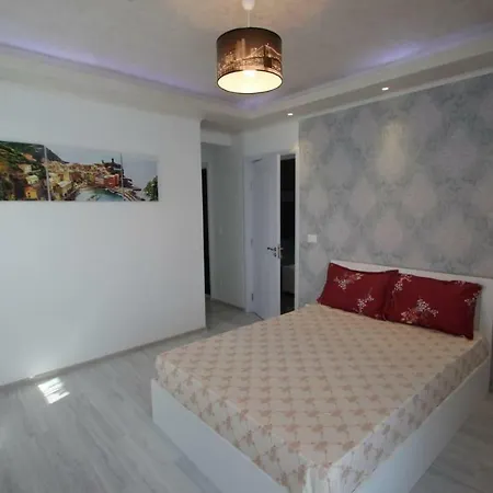 דירה Korallia Penthouse Năvodari